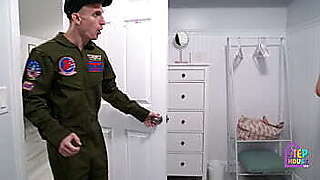 TOP GUN XXX PARODY TRAILER