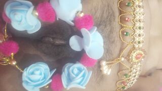 Desi Hot Indian Housewife Pussy Fingering with Jewellery