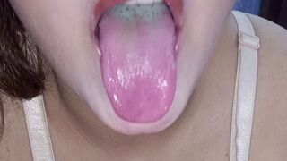 Sana Ny Di Blowjob Rat Mien in Bedroom