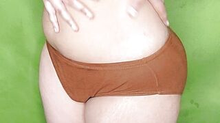 Indian Desi Girl Belly and Body Rubbing 14