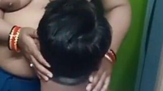 Bhabhi Lover Watch This Full Video.