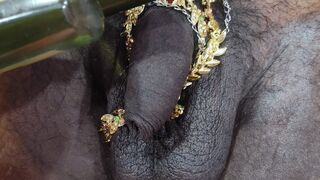 Hot Bhabhi Ji Oil Massage to Her Boyfriend with Full Romantic Mood