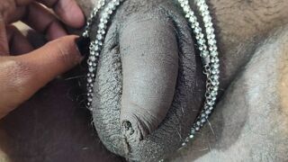 Bhojpuri Hot Bhabhi Ji Handjob to Her Step Father with Her Hands