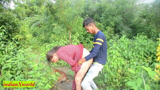 18yrs Boy Fucking New Girlfriend at Jungle! Indian Outdoor Sex