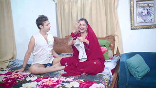 Desi Bihari Bhabhi Fucked Three Boys Infront of Her HUsband Double Anal ( Hindi Audio )