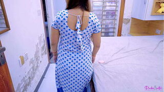 Pinki chachi sex video- mature indian chachi bhatija affair, she stripped her salwar and fuck by young boy.