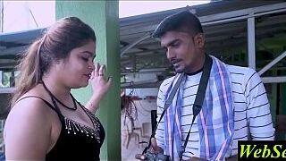 Indian Desi Photographer Fucks Beautiful Model at Photoshoot