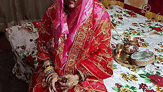 Desi cauple newly married wife karwa chauth fucking clear Hindi audio