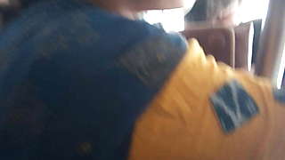 Tamil married chudi aunty hot view in bus
