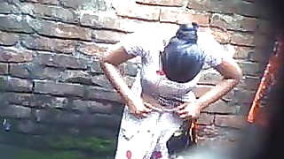 Bangladeshi Peeping Tom 18